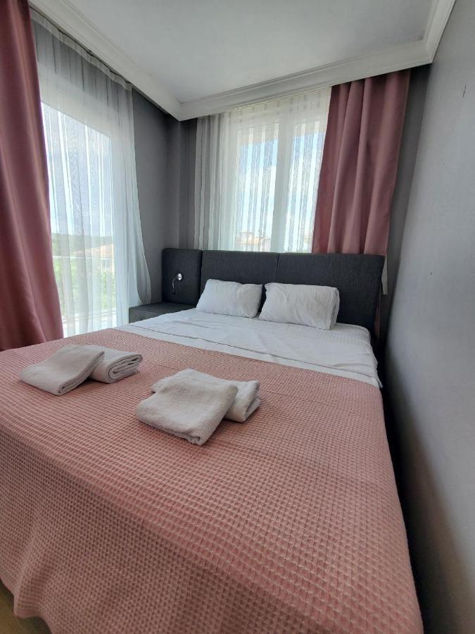 5 Mins To Airport Private Villa Room Стамбул Экстерьер фото
